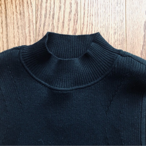 Michael Kors Mock Neck Sleeveless Black Sweater Tank Top Women’s Size M NWT - Picture 3 of 8